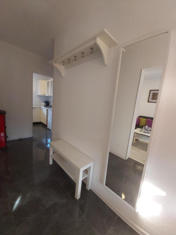 Apartment Mira Korana Ngoại thất bức ảnh